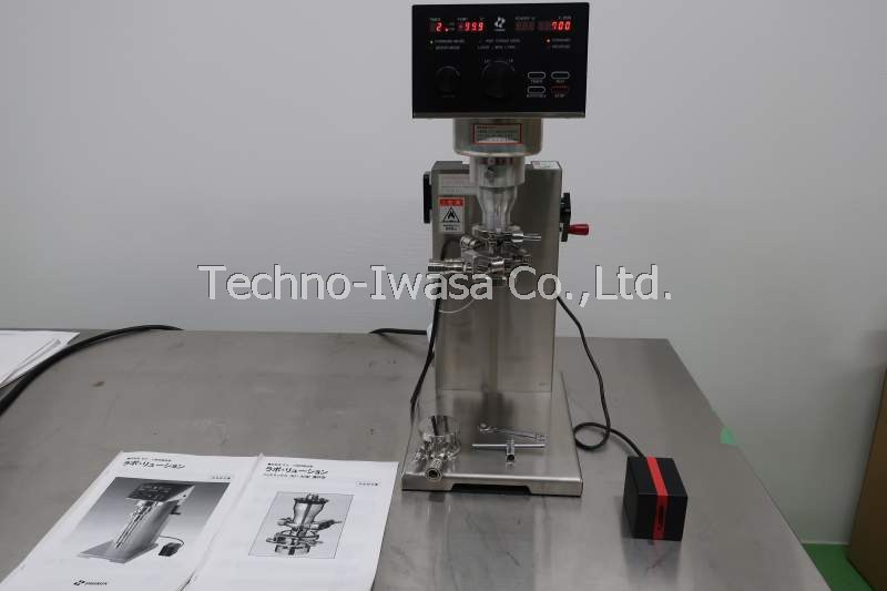 �����E���U�������u